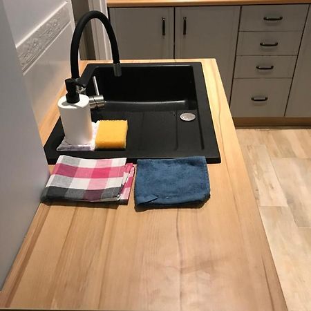Zaciszny Apartament W Zdroju クドヴァ・ズドゥルイ エクステリア 写真